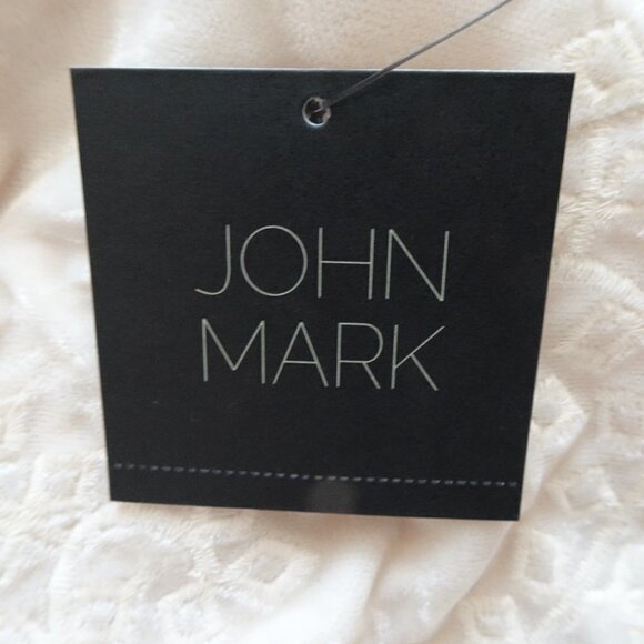 John Mark Velvet Tunic Top Women's Size M Ivory Embroidered Loose Fit - Picture 8 of 14